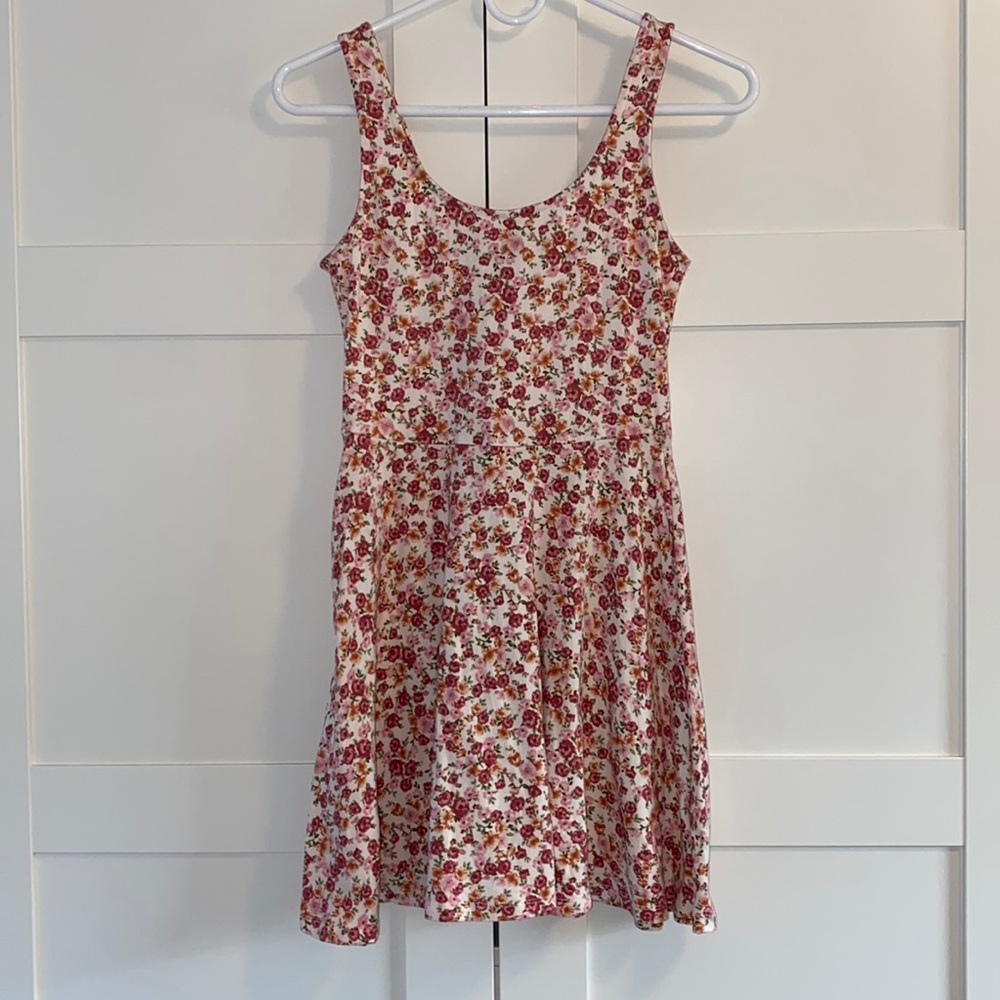 Forever 21: Small Floral slip on Sun Dress